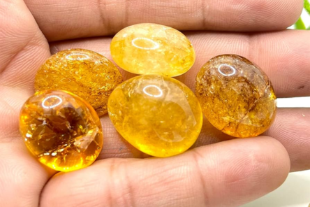 Citrine (सिट्रीन / सुनेला) Gemstone: The Stone of Wealth & Success